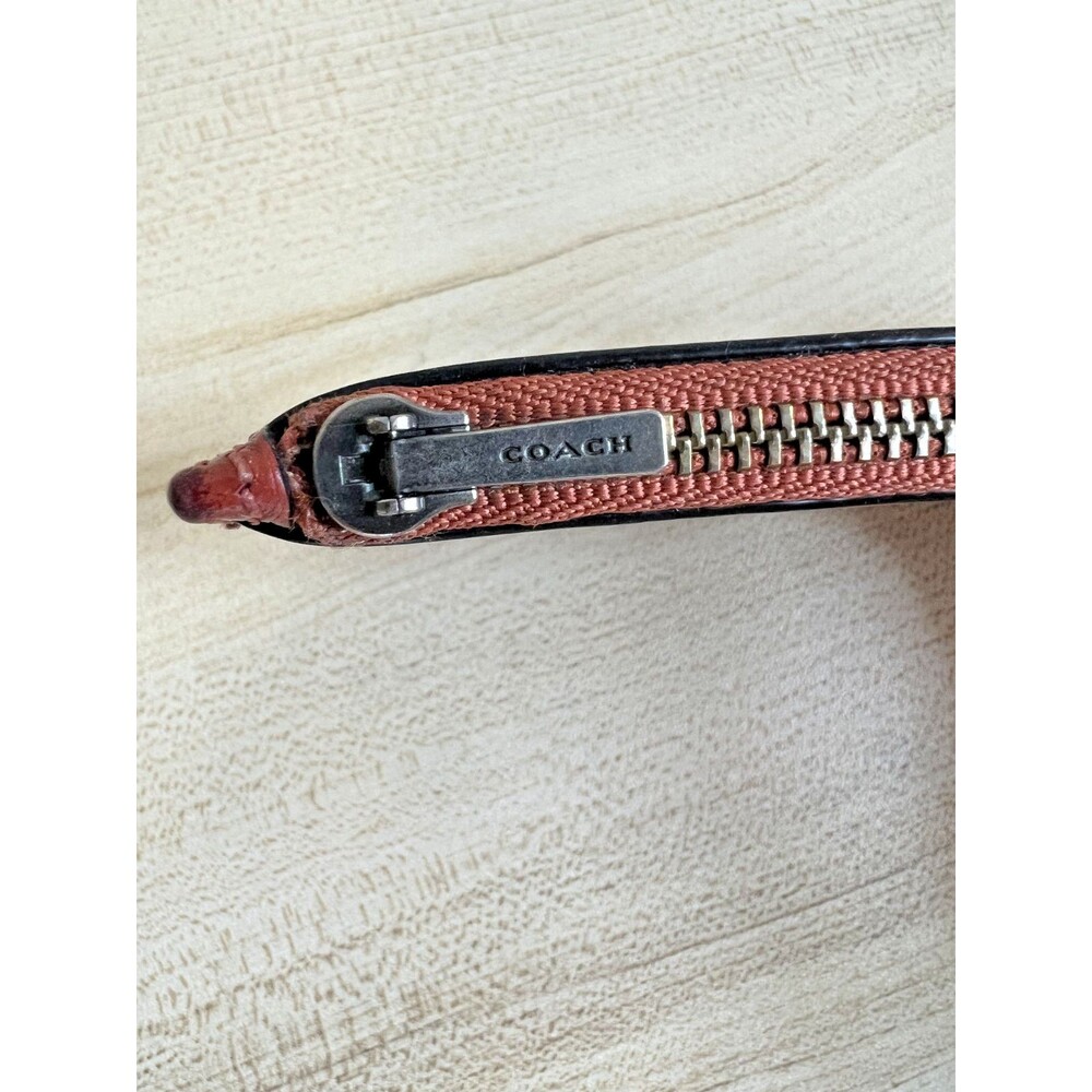 Coach Wallet - Picture 3 of 4